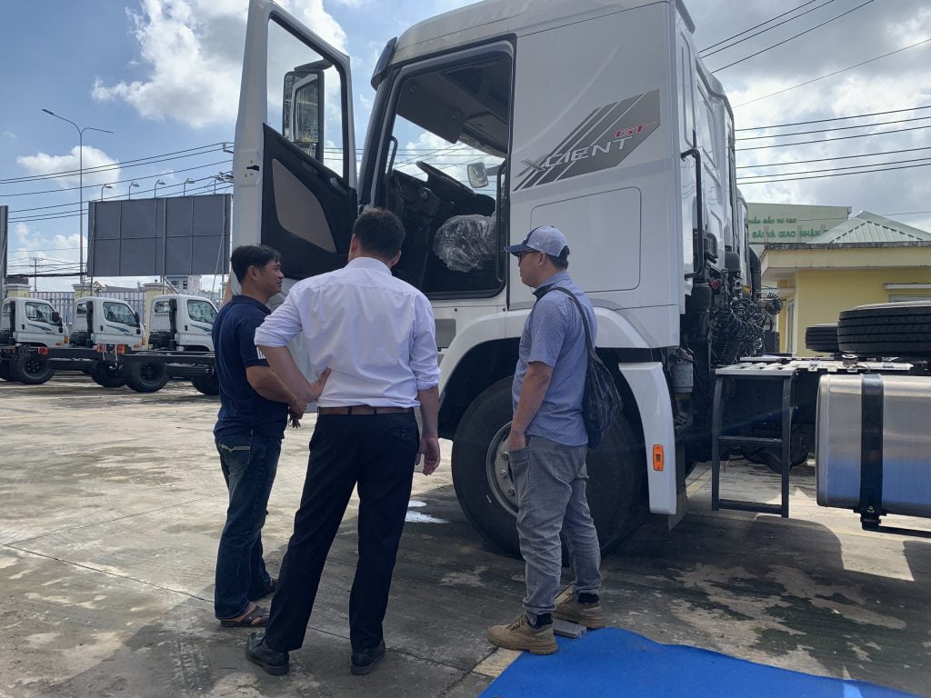 cabin đầu kéo hyundai xcent